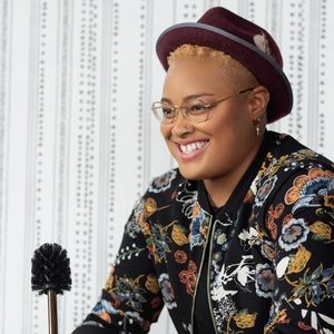 Meet your Posher, Angelique